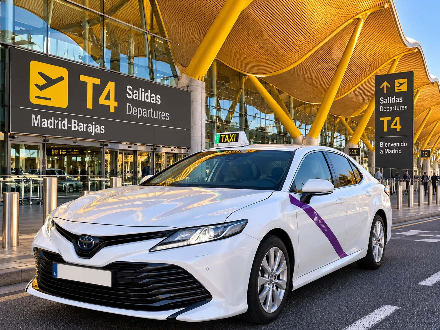 Taxi en Terminal 4 del Aeropuerto Adolfo Suárez Madrid-Barajas
